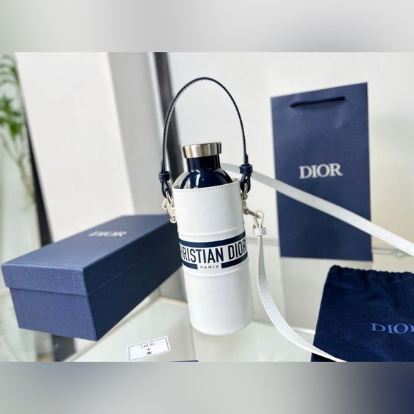Dior Navy and White Thermos water bottle with removable strap - Picture 1 of 8